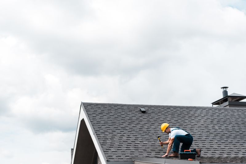 Summer Roofing Service